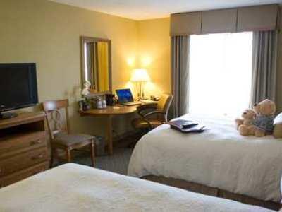 Hampton & 3* Murfreesboro